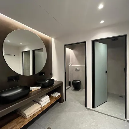 Elements Cozy Pýrgos