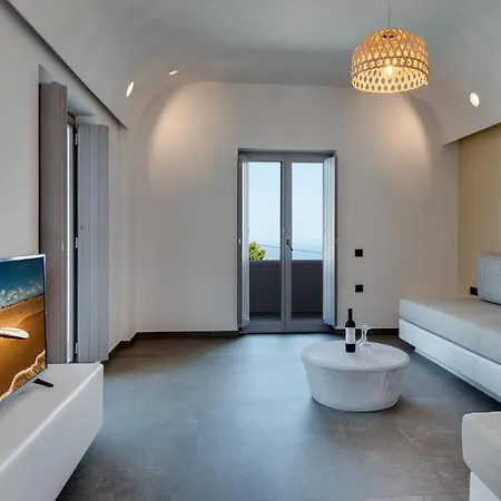 Elements Cozy Hotel Pyrgos Kallistis