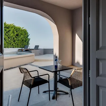 Elements Cozy Hotel Pyrgos Kallistis