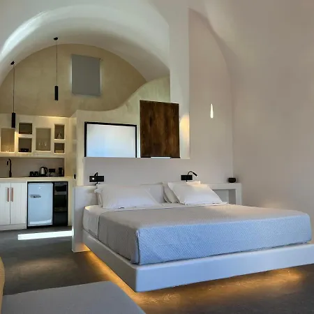 Hotel Elements Cozy Pyrgos Kallistis