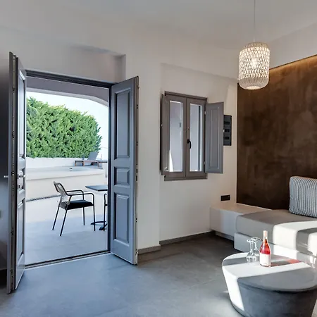 Elements Cozy Pýrgos