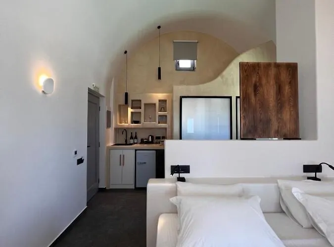 Hotel Elements Cozy Pýrgos