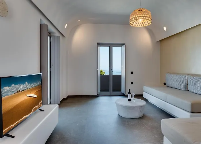 Elements Cozy Hotel Pýrgos