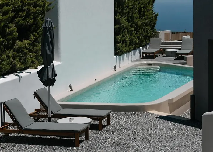 Elements Cozy Hotel Pýrgos