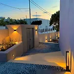 Hotel Elements Cozy Pýrgos