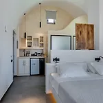 Elements Cozy Hotel