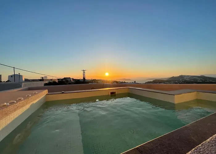 Отель Elements Cozy Пиргос